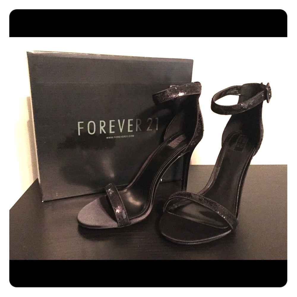 Forever 21 black sequined ankle strap heels 13W